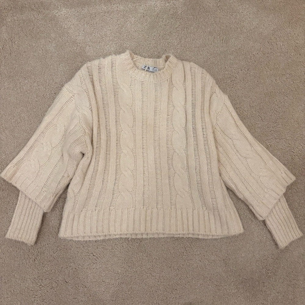 Zara Cream Cable Knit Sweater
